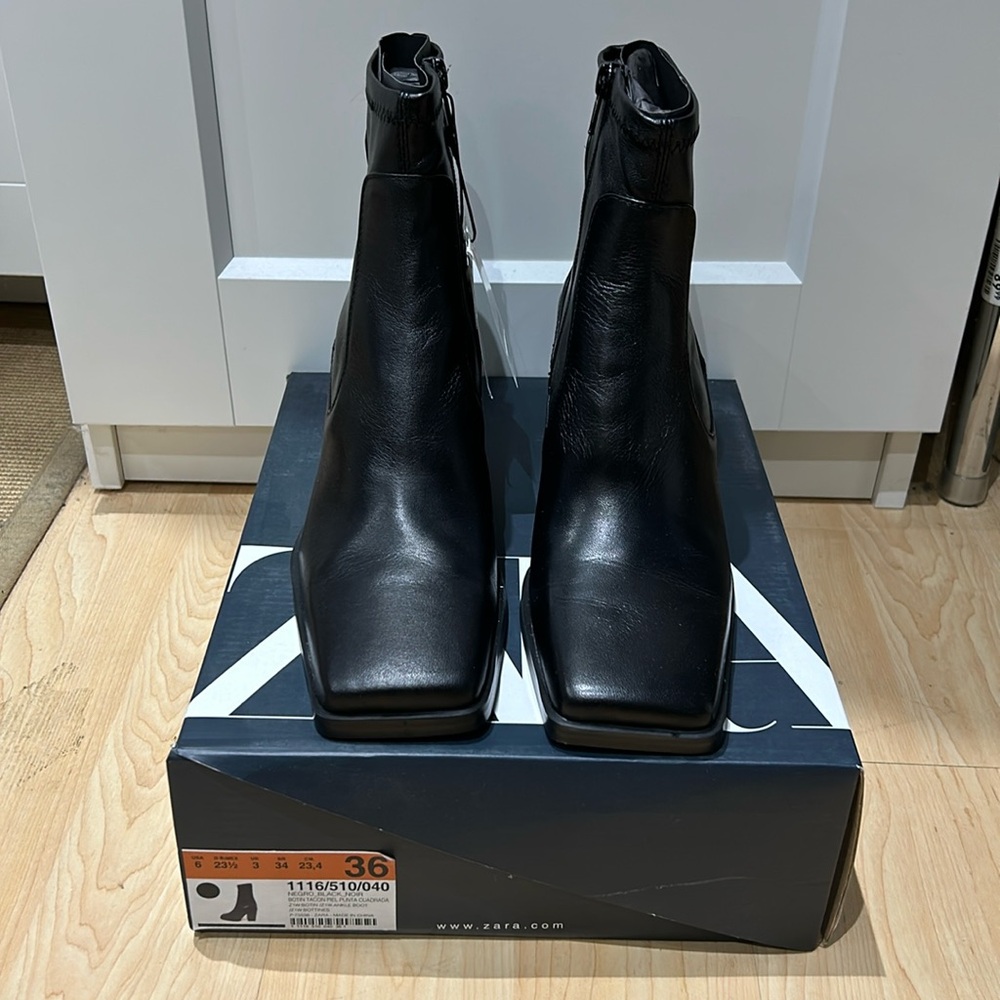 Zara Black Leather Square Toe Boots in Size 6